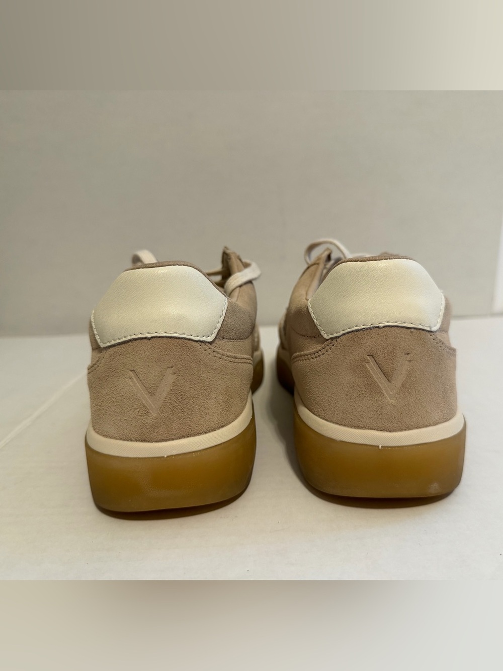 Vionic Women's City Walk Sneaker - Picture 4 of 7